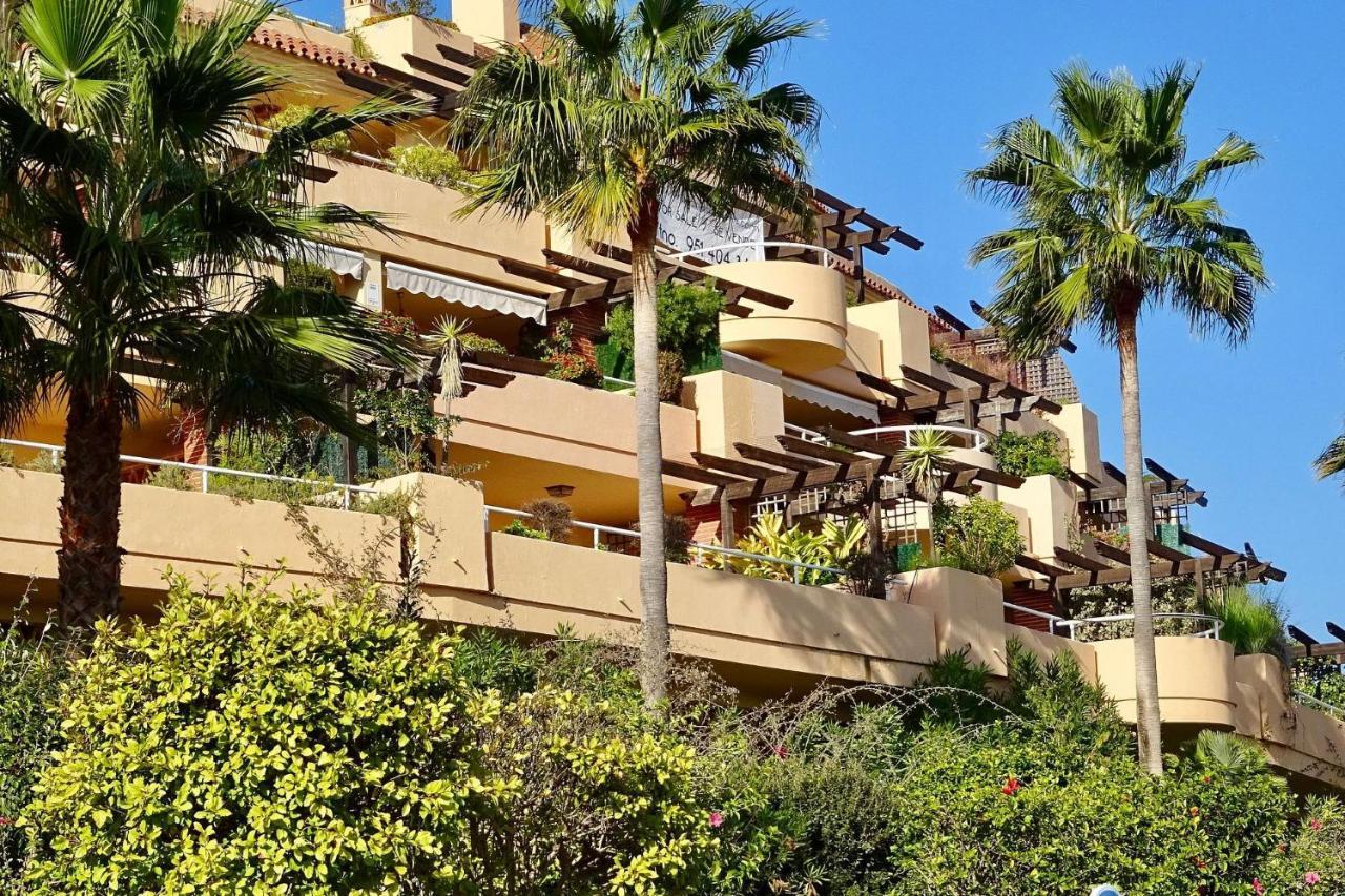 Apartment Malibu Mansion Club La Costa World With Sea View And Hydromassage Bath In Mijas Costa Fuengirola